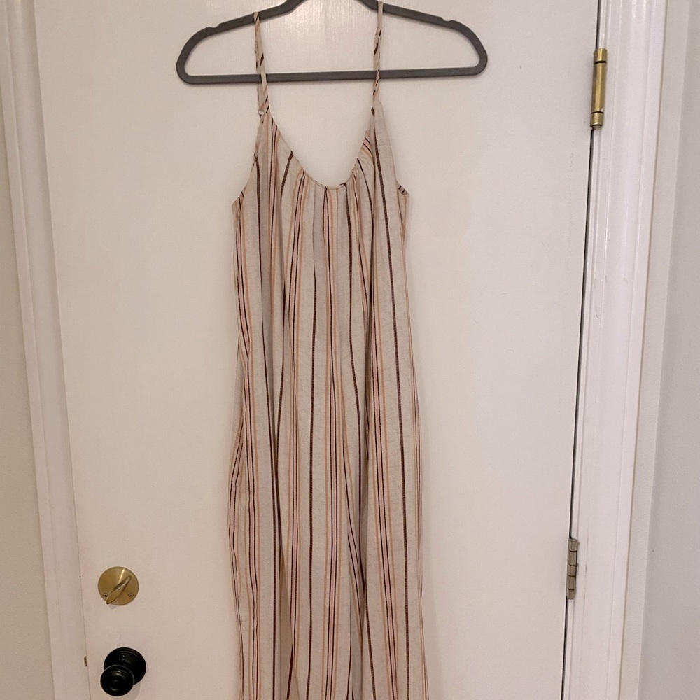 Striped pants outfit from vici